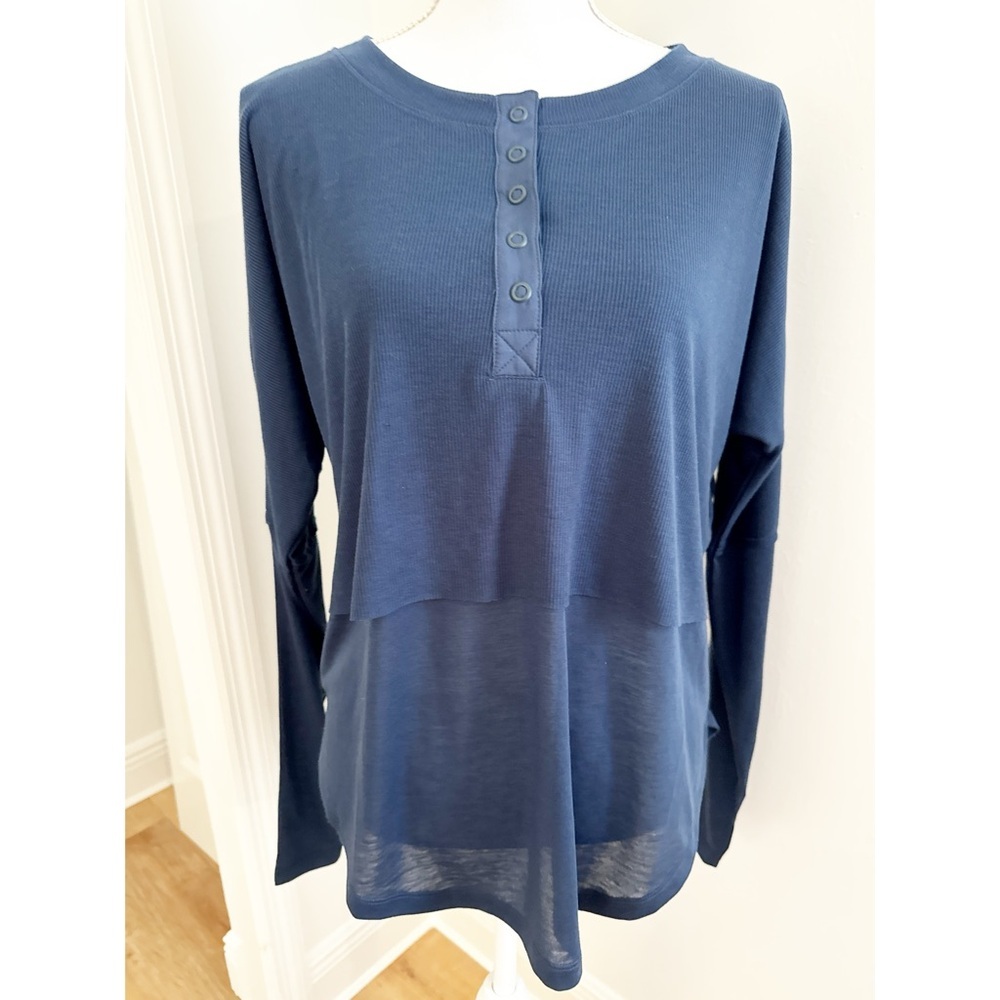 Free People Movement Twice As Nice Henley Layered Design Womens  Size Small Navy